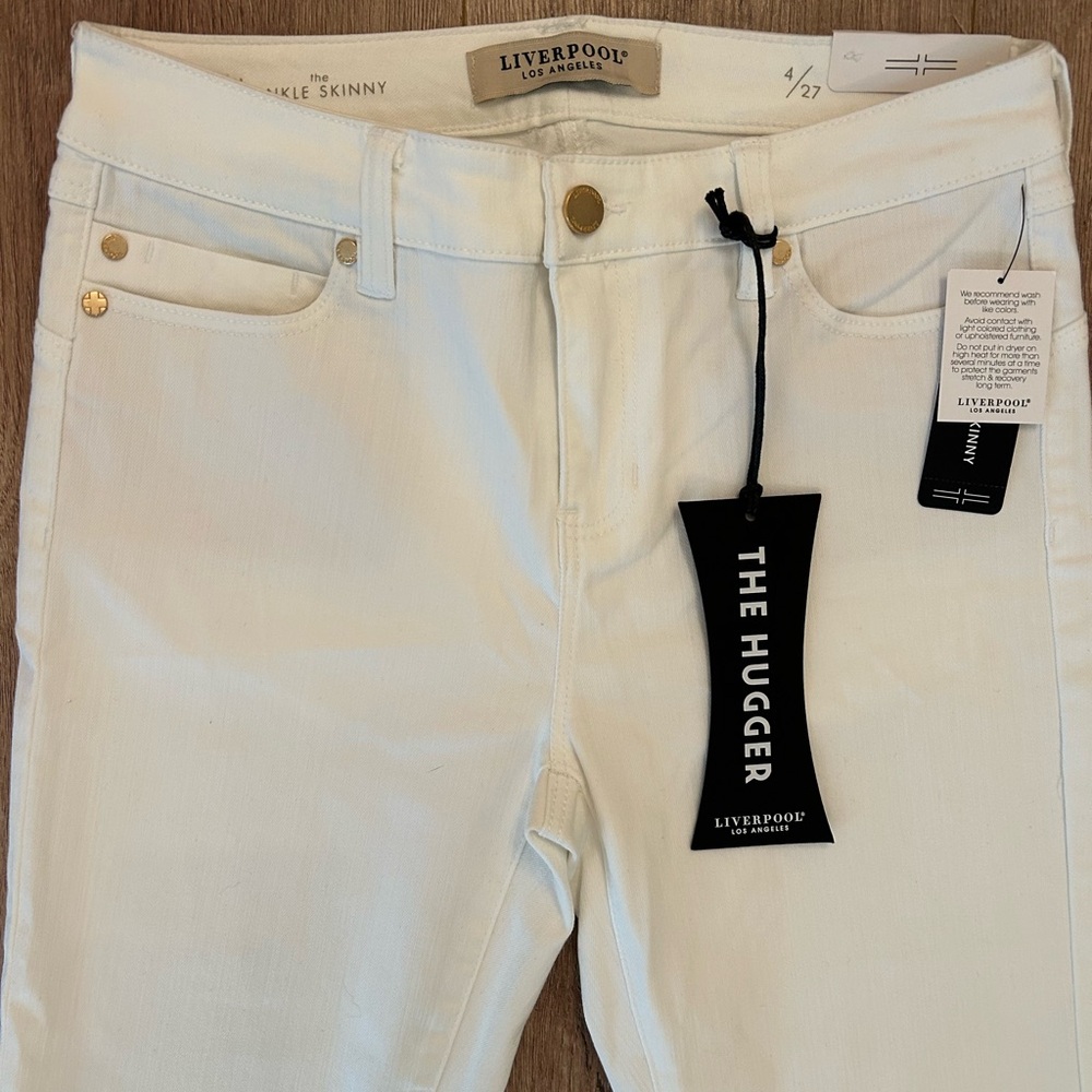NWT! Liverpool Frayed Hem Skinny Jeans - Picture 2 of 7